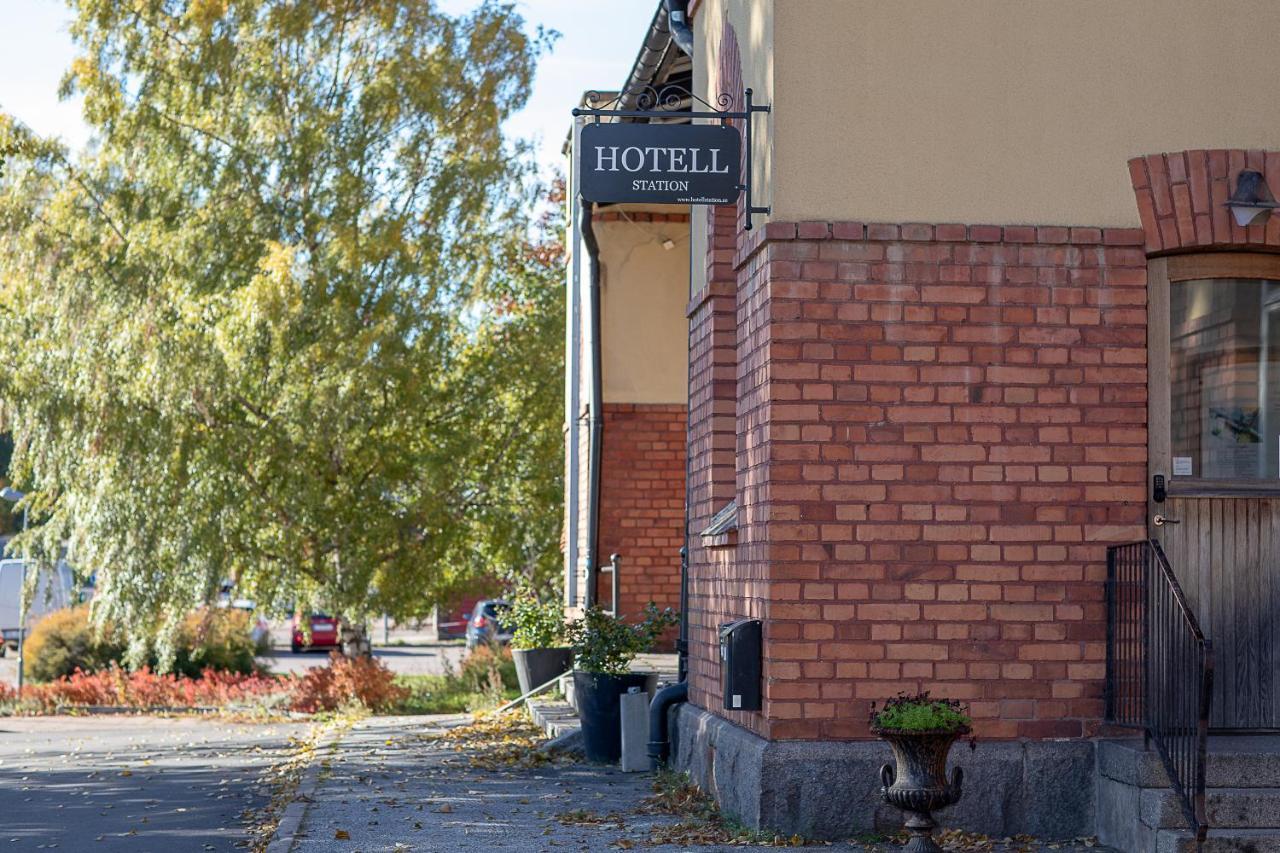 Hotell Station Skinnskatteberg المظهر الخارجي الصورة